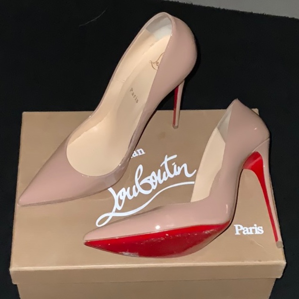 Christian Louboutin So Kate